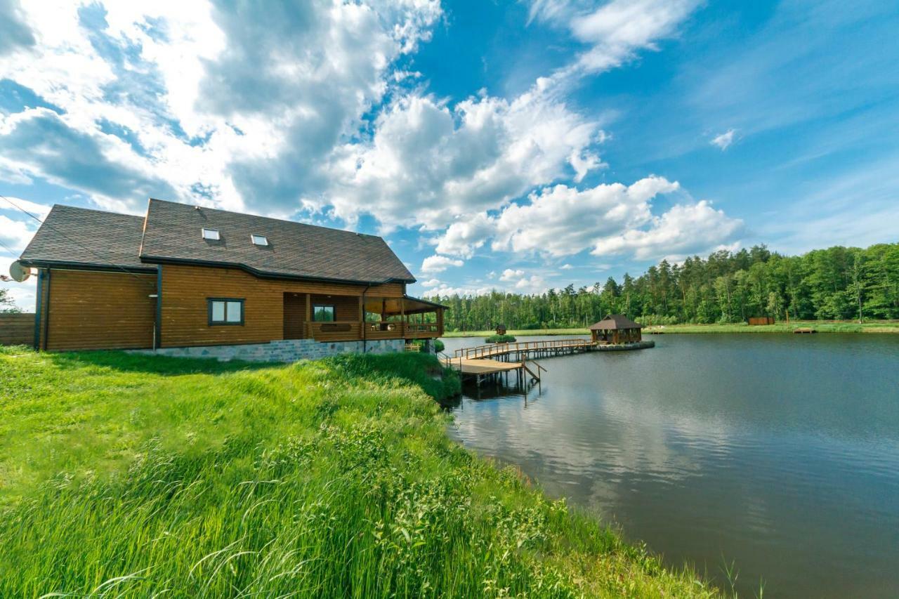Guesthouse On The Lake With Bathhouse 70 Km From Kiev Makariv Zewnętrze zdjęcie